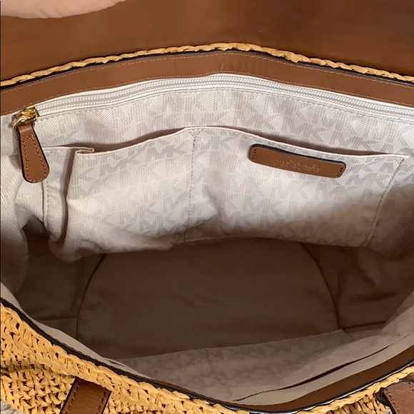 Michael Kors straw bag - Picture 3 of 4
